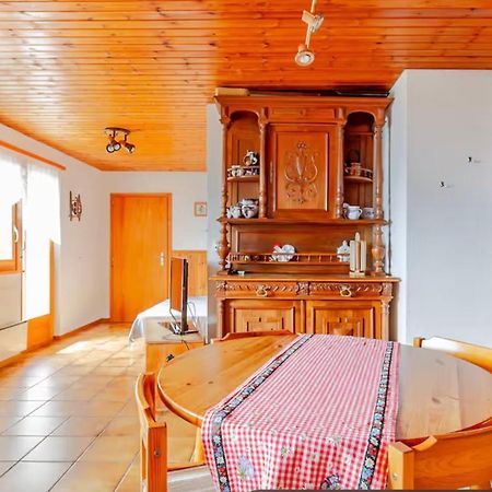 Gemütliche Wohnung mit Traumaussicht! Albinen Exterior foto
